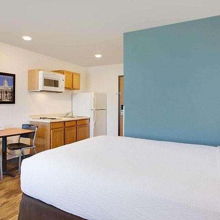 Woodspring Suites Charlotte Shelby Bagian luar foto