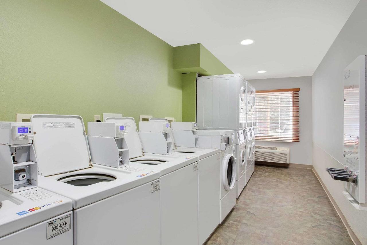 Woodspring Suites Charlotte Shelby Bagian luar foto